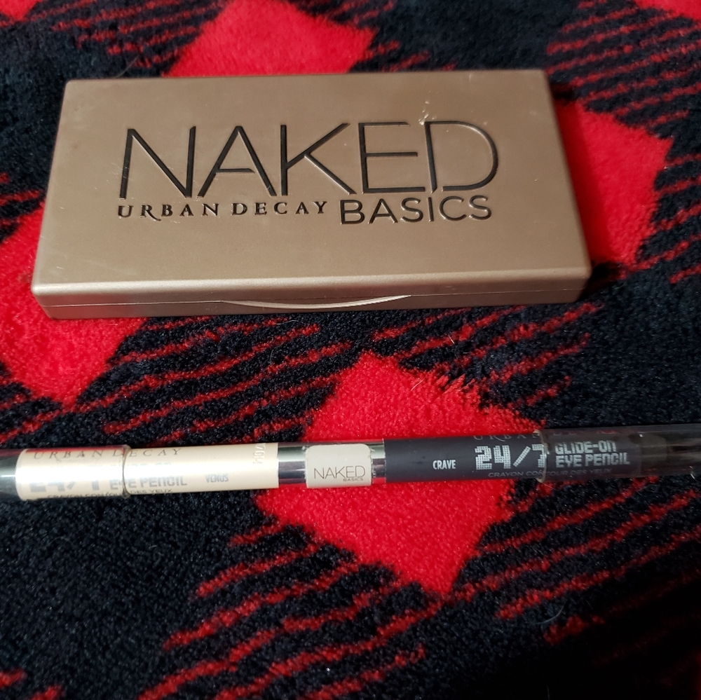 Urban Decay palette and eyeliner